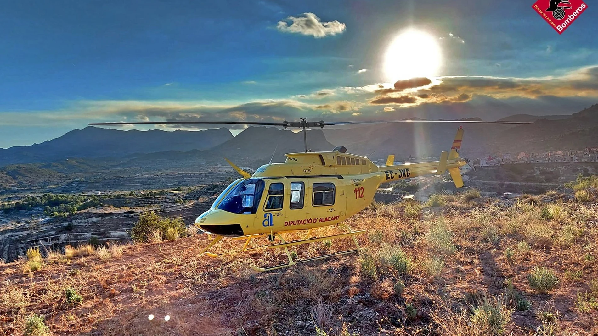 AMP.- Sucesos.- Una agente medioambiental muere tras caer de una altura de 40 metros en una cala de Moraira (Alicante)