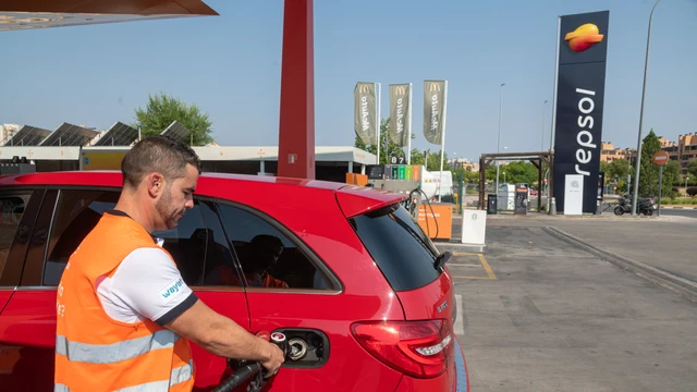 Los combustibles 100% renovables son una solución para reducir las emisiones netas de CO₂ en el transporte