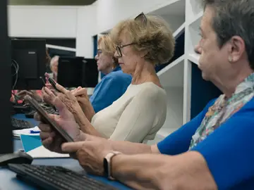 Cada persona puede cursar un máximo de seis talleres formativos Cada persona puede cursar un máximo de seis talleres formativos