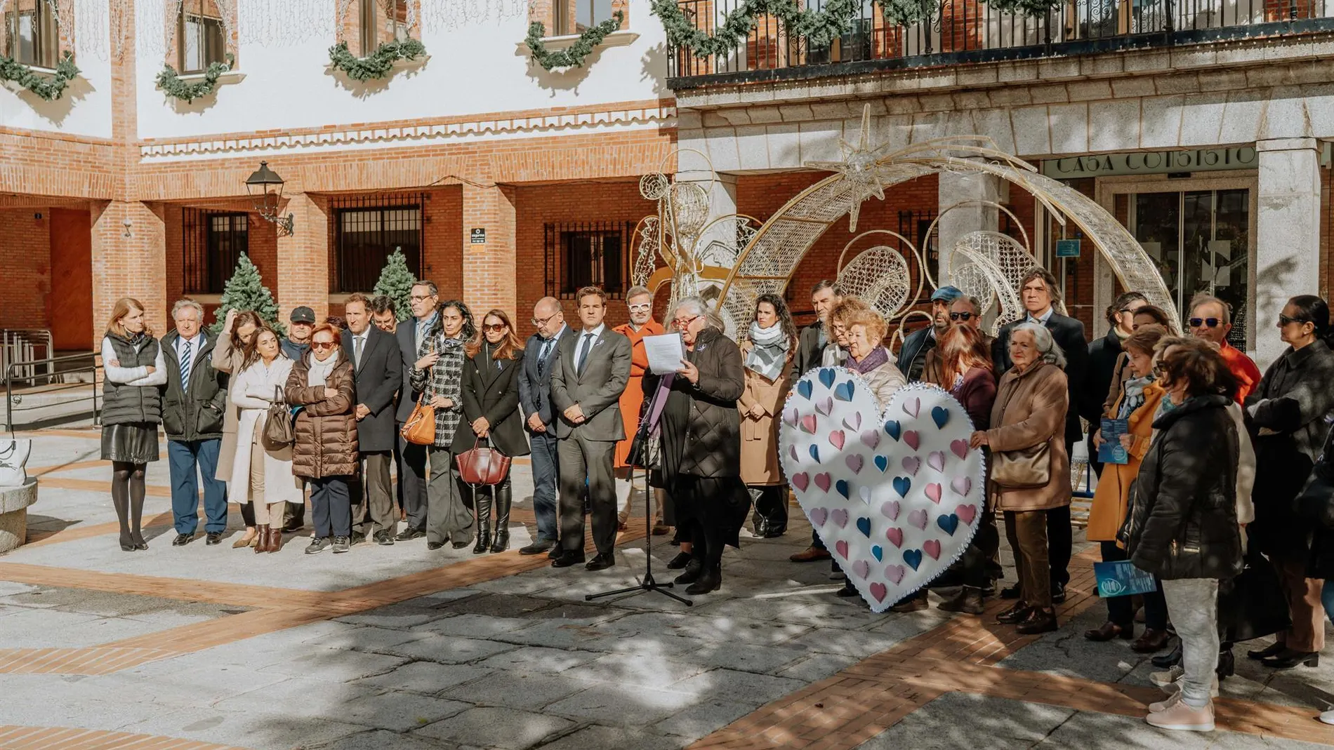 MADRID.-Las Rozas.- El Ayuntamiento conmemora el Día contra la Violencia de Género con un homenaje y conferencias