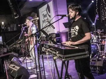 Tributo a Sabina 'Dimelo en la calle' Tributo a Sabina 'Dimelo en la calle'