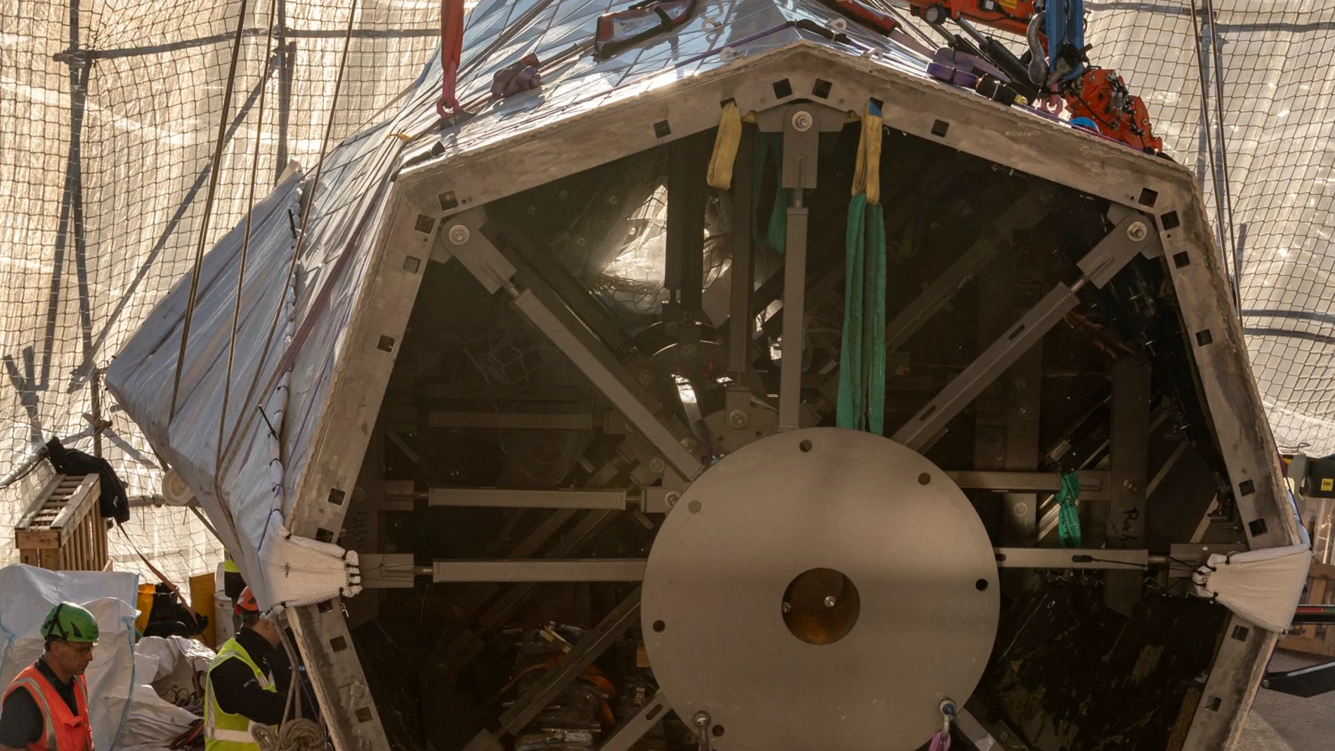 La Sagrada Familia avanza en la torre de Jesucristo con los dos primeros brazos horizontales