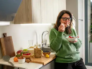 Por qué no deberías saltarte la merienda, según los expertos en nutrición Por qué no deberías saltarte la merienda, según los expertos en nutrición