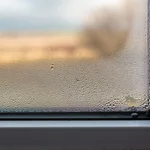 Problema con la condensación: así lo soluciona este truco de 3 euros contra los cristales empañados