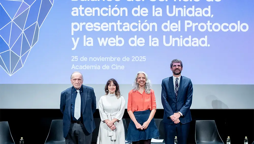 Algunos de los participantes de las jornadas de esta mañana en la Academia de Cine