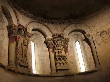 Las esculturas descubiertas en la iglesia de Santiago de Turégano Las esculturas descubiertas en la iglesia de Santiago de Turégano