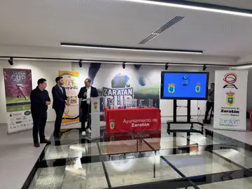 El alcalde de Zaratán, Roberto Migallón, presenta la compètición junto al concejal de Deportes, Jonatan Gallego, y el coordinador del evento, Diego Casado El alcalde de Zaratán, Roberto Migallón, presenta la compètición junto al concejal de Deportes, Jonatan Gallego, y el coordinador del evento, Diego Casado