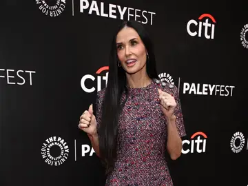 Demi Moore con la piel radiante. Demi Moore con la piel radiante.
