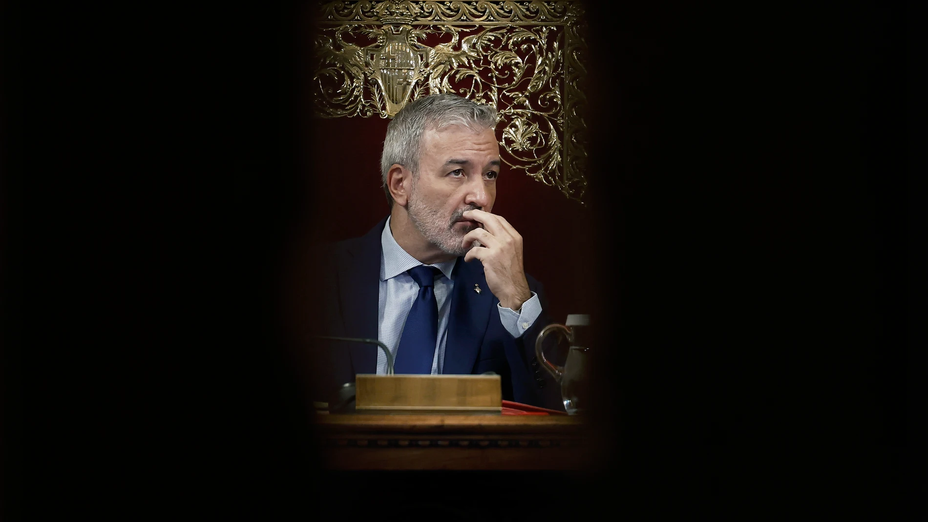 El alcalde de Barcelona, Jaume Collboni, durante un pleno del consistorio