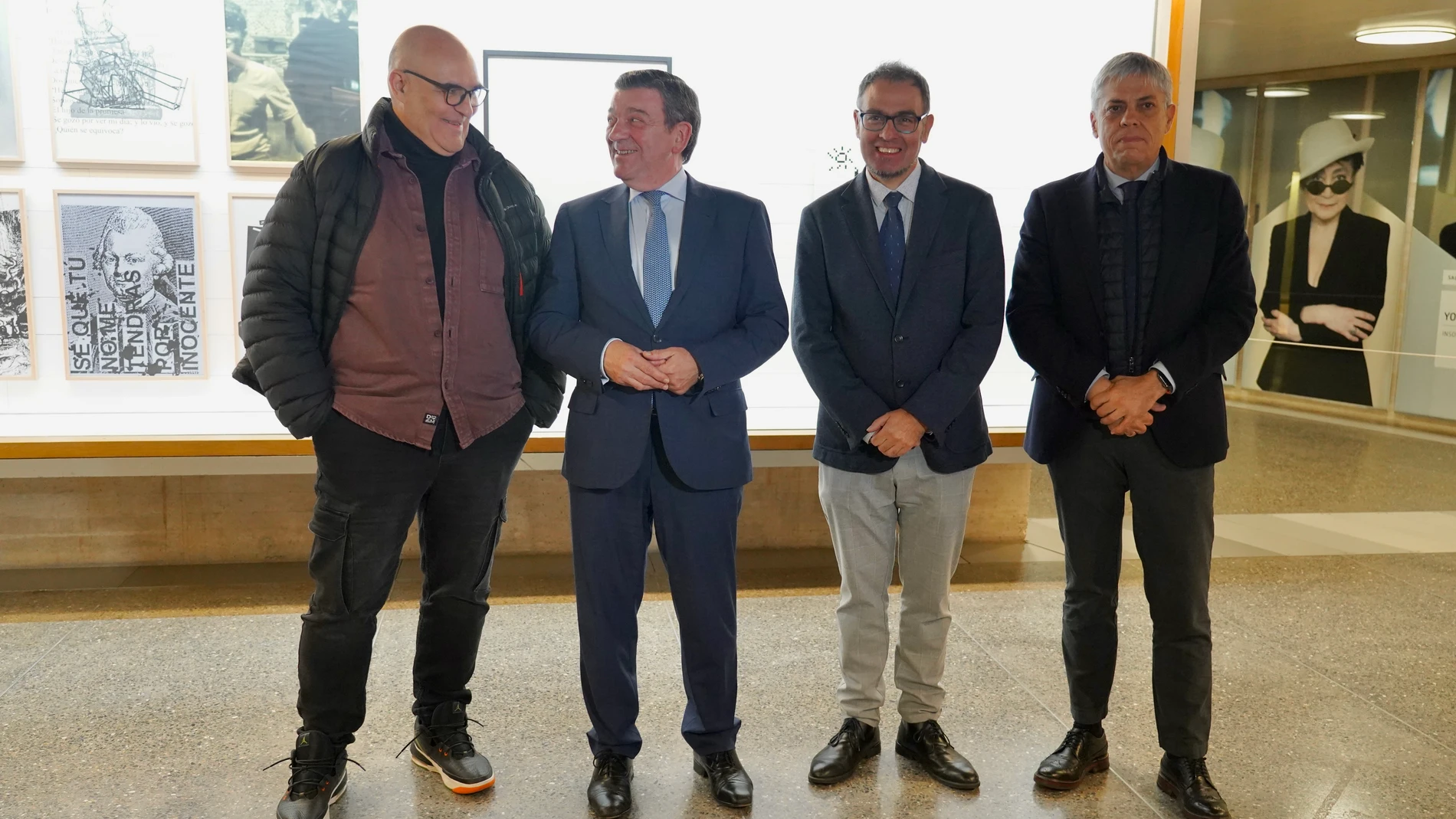 González Gago junto a Eduardo Margareto y Luis Miguel Torres en la presentación en León