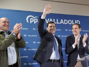 Fernández Mañueco junto a Jesús Julio Carnero y Conrado Íscar Fernández Mañueco junto a Jesús Julio Carnero y Conrado Íscar