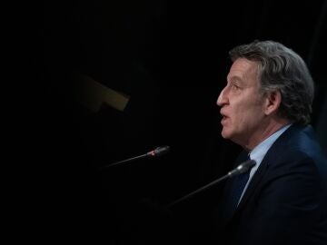 Feijóo interviene en la presentación del libro 'El arte de gobernar' de Rajoy