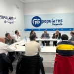 José Luis Sanz Merino, José María Bravo y Natalia Flórez mantienen un encuentro con representantes del sector de transportes
