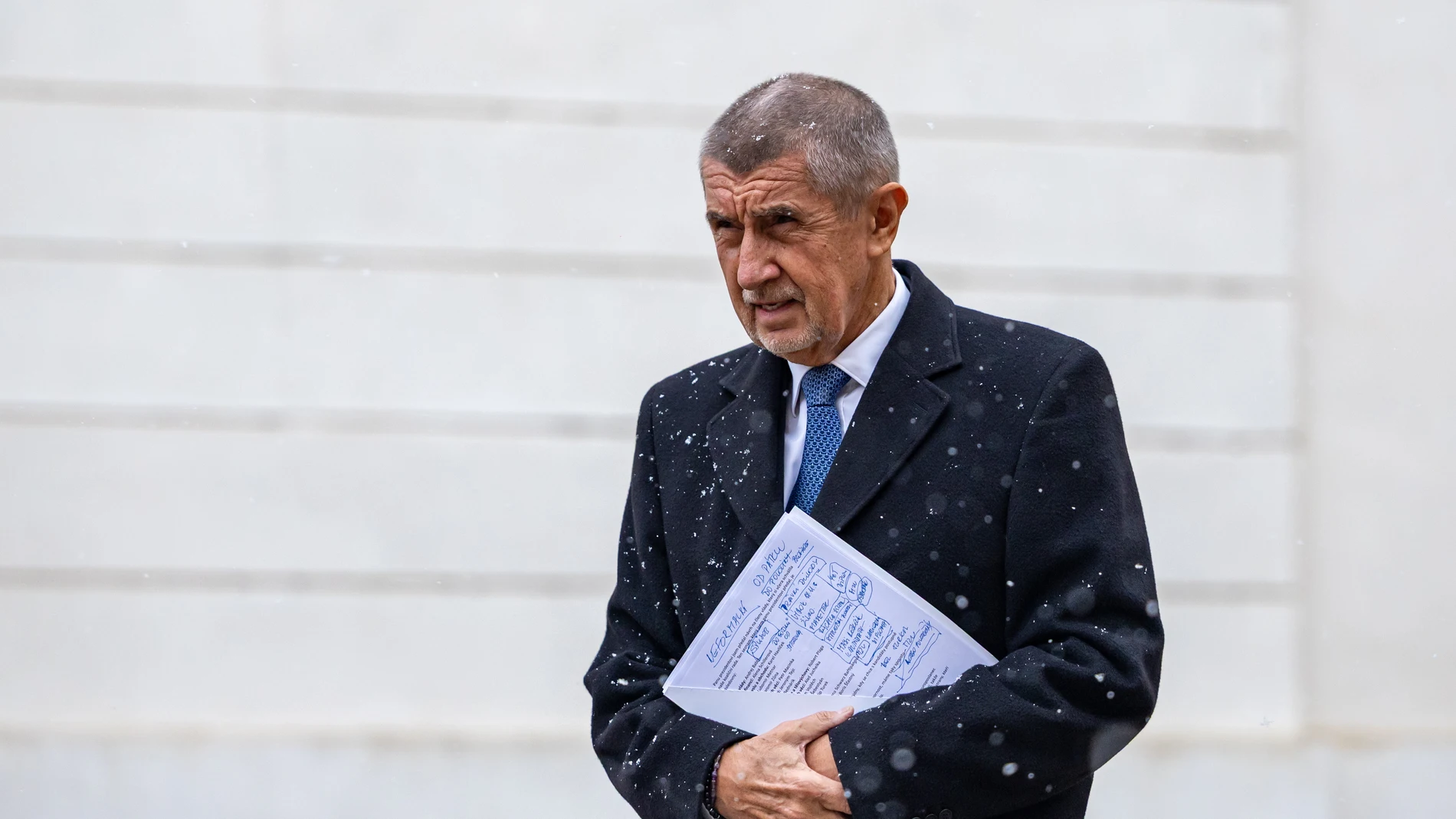 Prague (Czech Republic), 26/11/2025.- Leader of the ANO (Yes) movement and coalition candidate for Prime Minister Andrej Babis leaves following a meeting with the Czech president at the Prague Castle, in Prague, Czech Republic, 26 November 2025. Babis, the likely next Prime Minister, has submitted the list of ministerial candidates to the President. The nominees come from the newly formed coalition: the ANO movement, Freedom and Direct Democracy (SPD), and The Motorists for Themselves. This c...