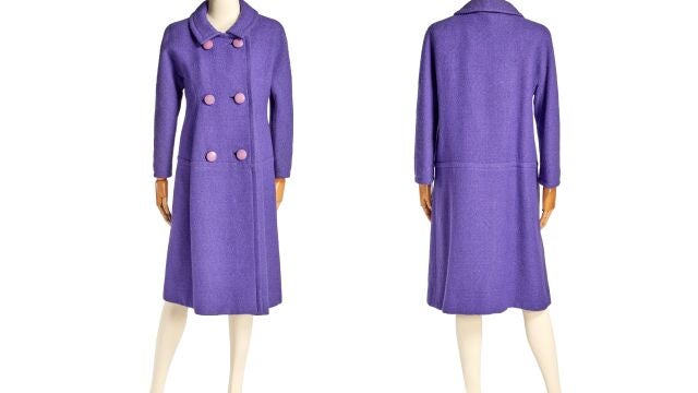 Abrigo de Jacqueline Kennedy encabeza subasta de Bolsos y Moda de Sotheby's Abrigo de Jacqueline Kennedy encabeza subasta de Bolsos y Moda de Sotheby's