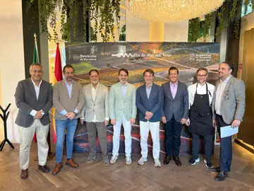 Promoción de la Milla de Oro del Vino de Valladolid en México Promoción de la Milla de Oro del Vino de Valladolid en México