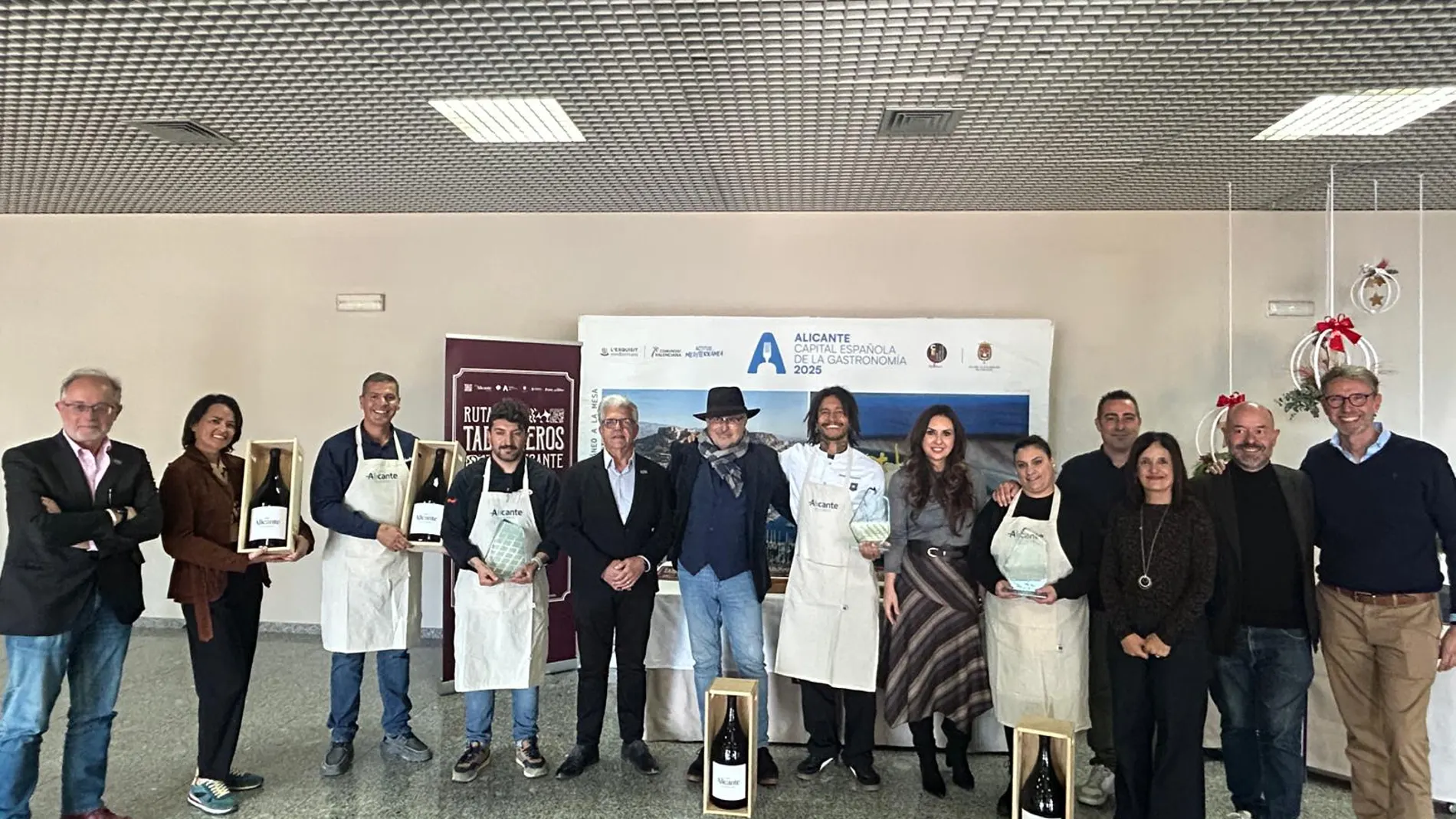 Entrega de los premios a los ganadores de las tapas de la Ruta de los Taberneros de Alicante