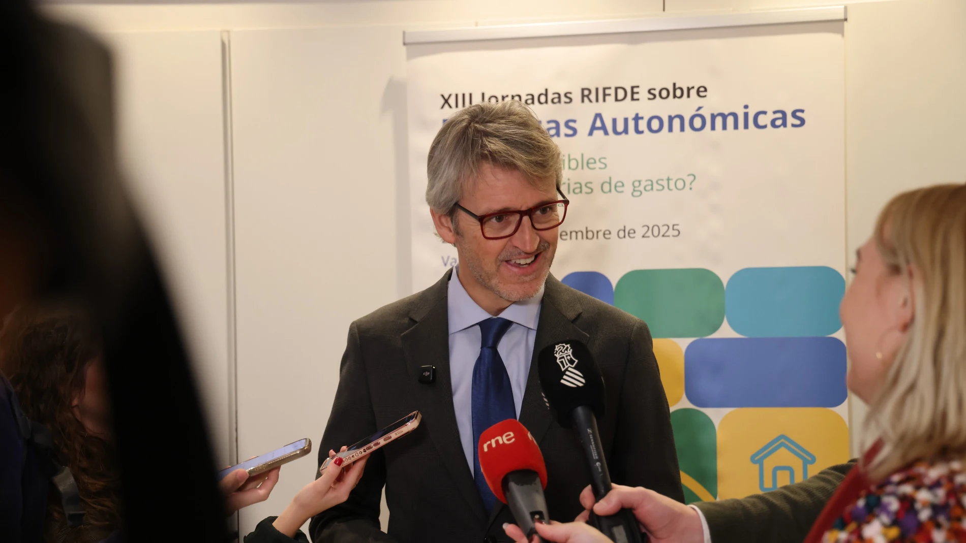 El Gobierno de López Miras promete presentar Presupuestos para 2026 aunque no haya acuerdo con Vox