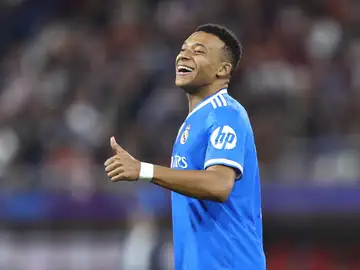 Fútbol/Champions.- Mbappé: "La gente fuera habla mucho, nos tenemos que proteger, porque estamos todos juntos" Fútbol/Champions.- Mbappé: "La gente fuera habla mucho, nos tenemos que proteger, porque estamos todos juntos"