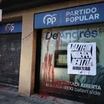 La sede del PP en Bilbao vandalizada por las juventudes de Otegi