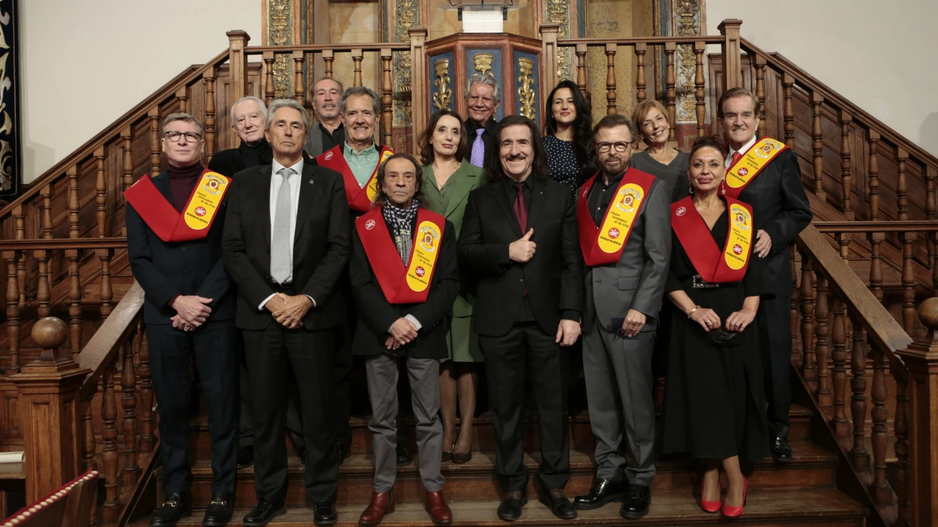 Algunos de los Miembros de Honor del Claustro Universitario de ediciones anteriores
