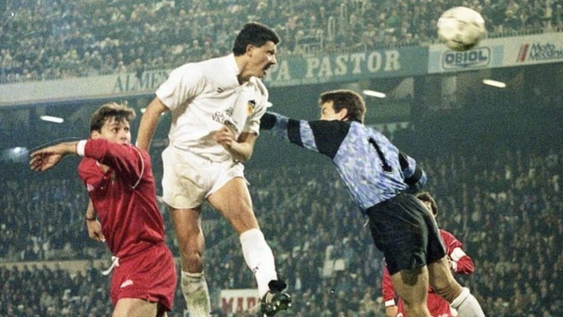 Lubo Penev con el Valencia