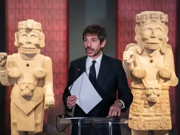 El ministro de Cultura, Ernest Urtasun inaugura en el Museo Arqueológico Nacional la gran exposición sobre las El ministro de Cultura, Ernest Urtasun inaugura en el Museo Arqueológico Nacional la gran exposición sobre las mujeres en las culturas indígenas