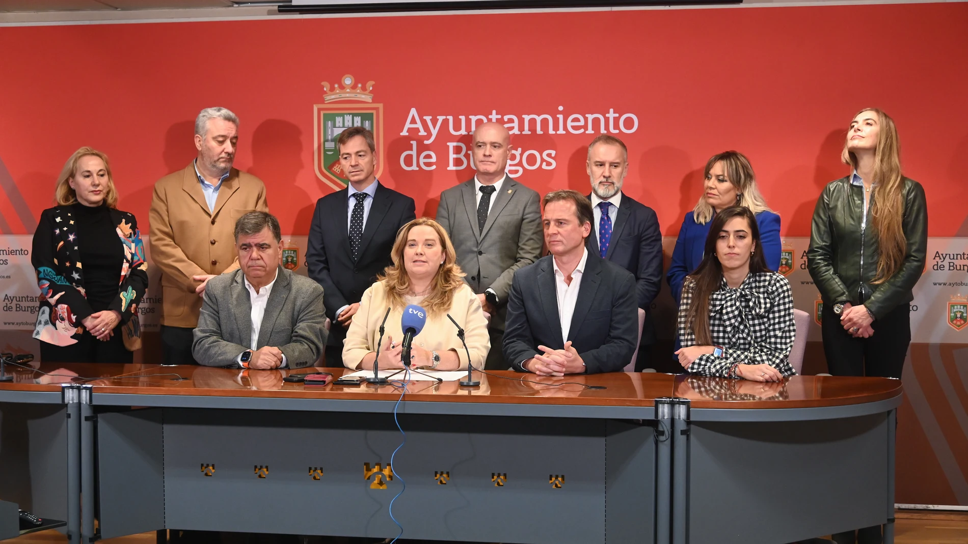 Equipo de gobierno del Ayuntamiento de Burgos, presidido por Cristina Ayala