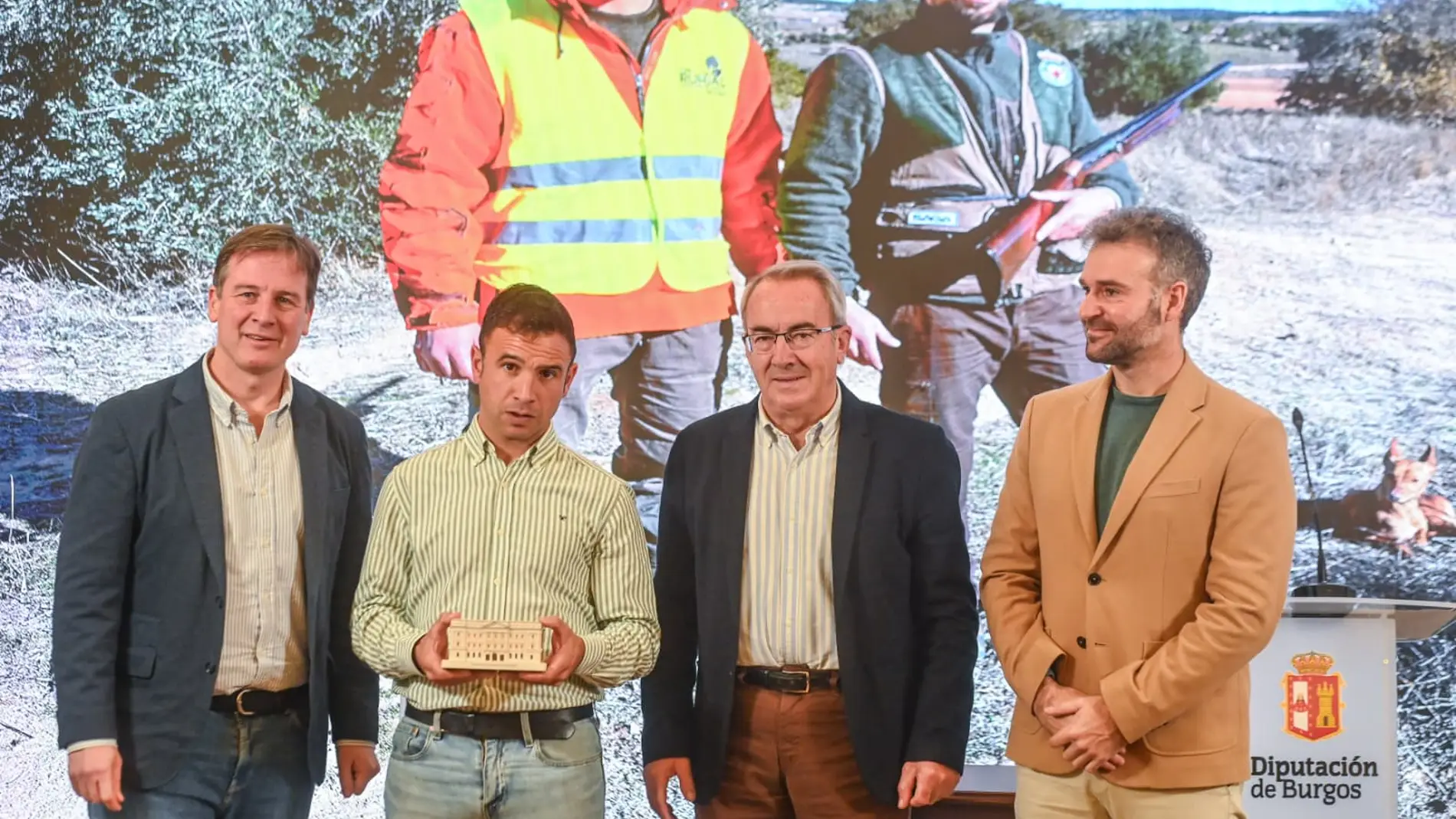 Presentación del 56º Campeonato de España de Caza Menor con Perro que se va a celebrar en Villegas