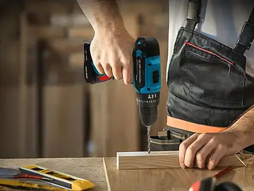 Un taladro que vale la mitad que un Bosch y aun así trae dos baterías: la sorpresa del bricolaje doméstico Taladro inalámabrico con dos baterías