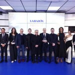 LA RAZÓN celebra este 4 de diciembre su gran fiesta de Navidad, una noche irrepetible para brindar por lo que viene, apoyar el talento que nace en nuestro país y compartir con amigos el espíritu cultural que nos une. Más de 500 invitados se darán cita en un encuentro que reunirá a voces destacadas de la política, la empresa, el arte, la moda y el ocio. 