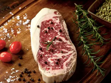 Willy Moya, chef de un restaurante de la Guía Michelin: "Así debes preparar la carne para que quede en su punto perfecto" Willy Moya, chef de un restaurante de la Guía Michelin: "Así debes preparar la carne para que quede en su punto perfecto"