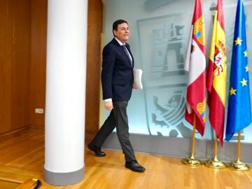 El consejero portavoz de la Junta, Carlos Fern&aacute;ndez Carriedo