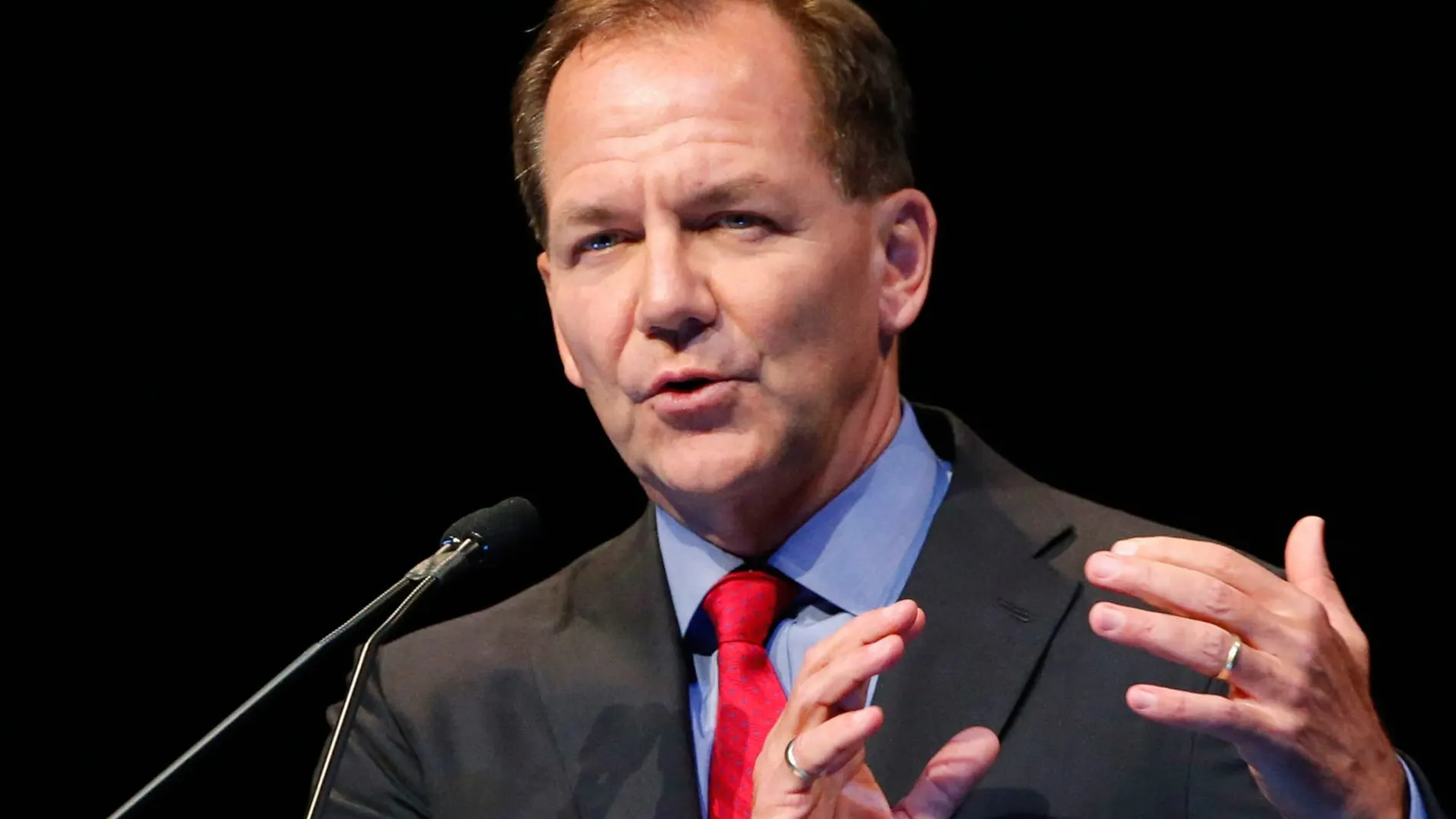 Paul Tudor Jones, experto en gestión de riesgos y filántropo, alerta de confesiones ajenas sobre la IA