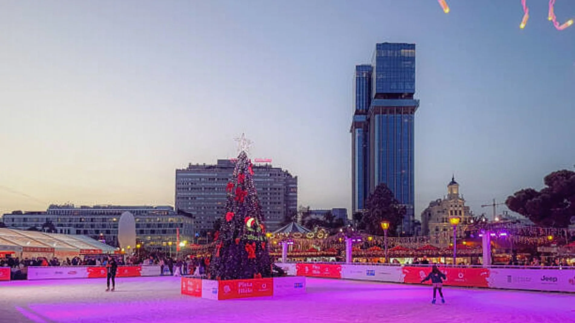 Estas son las pistas de hielo abiertas en Madrid para disfrutar durante el puente de la Inmaculada