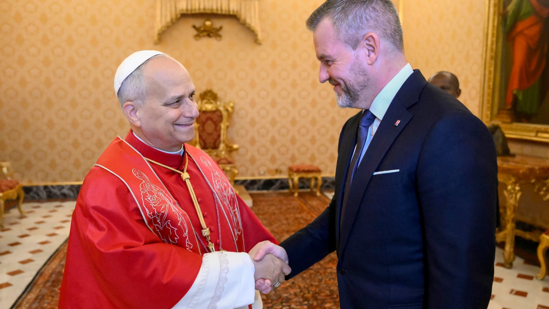 VATICAN CITY (Vatican City State (Holy See)), 04/12/2025.- A handout picture provided by the Vatican Media shows Pope Leo XIV (L) receiving the President of the Slovak Republic, Peter Pellegrini (R), and his delegation in audience, Vatican City, 04 December 2025. (Papa, Eslovaquia) EFE/EPA/VATICAN MEDIA HANDOUT HANDOUT EDITORIAL USE ONLY/NO SALES