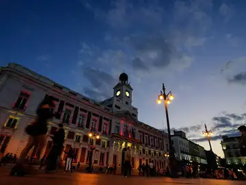 MADRID.-La Real Casa de Correos se iluminará con la bandera de España con un videomapping por el Día de la Constitución MADRID.-La Real Casa de Correos se iluminará con la bandera de España con un videomapping por el Día de la Constitución