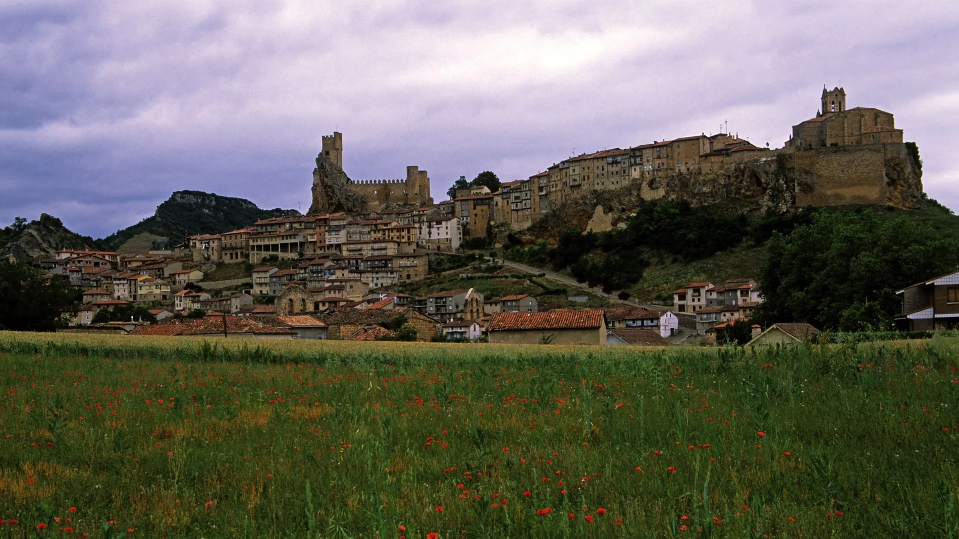 Vista general de la ciudad burgalesa de Frías