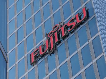 Fujitsu desarrolla una tecnolog&iacute;a de colaboraci&oacute;n entre m&uacute;ltiples agentes de IA para optimizar las cadenas de suministro