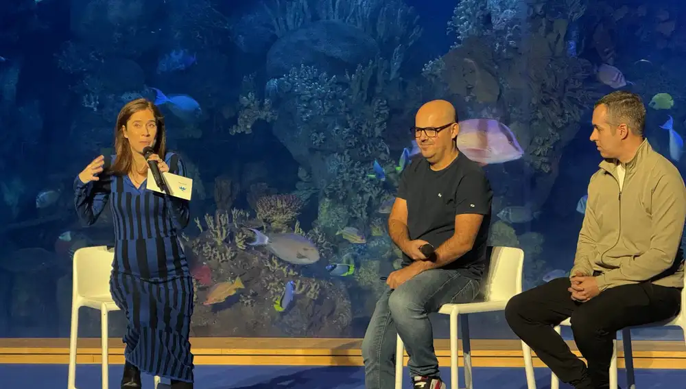 Marta Balaguer, del equipo directivo del Oceanogràfic, durante la presención