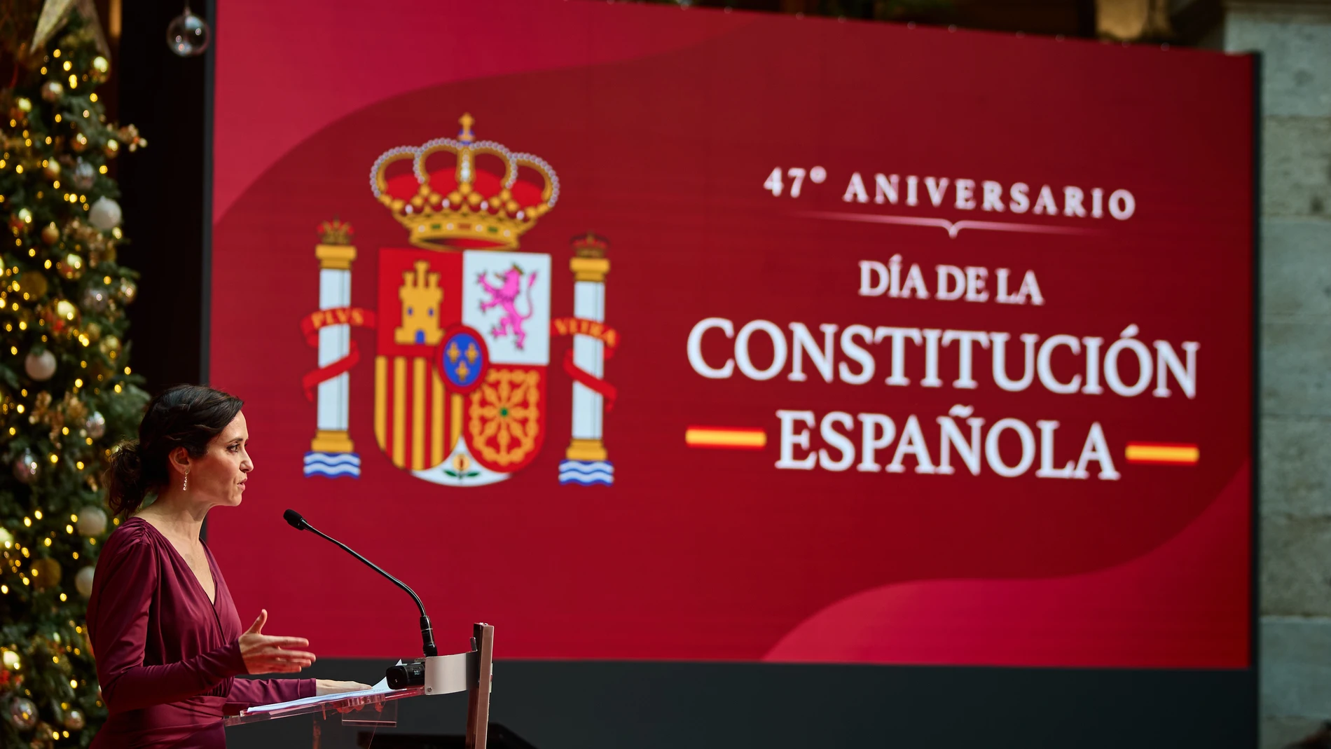 La presidenta de la Comunidad de Madrid, Isabel Díaz Ayuso, preside el acto de celebración del 47º aniversario de la Constitución Española en la Real Casa de Correos, sede del Gobierno regional. © Alberto R. Roldán / Diario La Razón. 05 11 2025