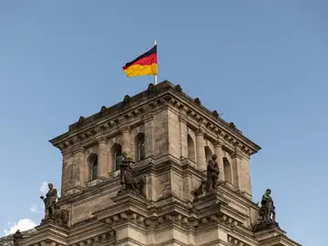 Alemania.- La Cámara Baja del Parlamento de Alemania aprueba la ley para el nuevo servicio militar Alemania.- La Cámara Baja del Parlamento de Alemania aprueba la ley para el nuevo servicio militar