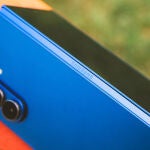 El dise&ntilde;o ultrafino del Samsung Galaxy Z Fold7 en su bonito acabado en color azul