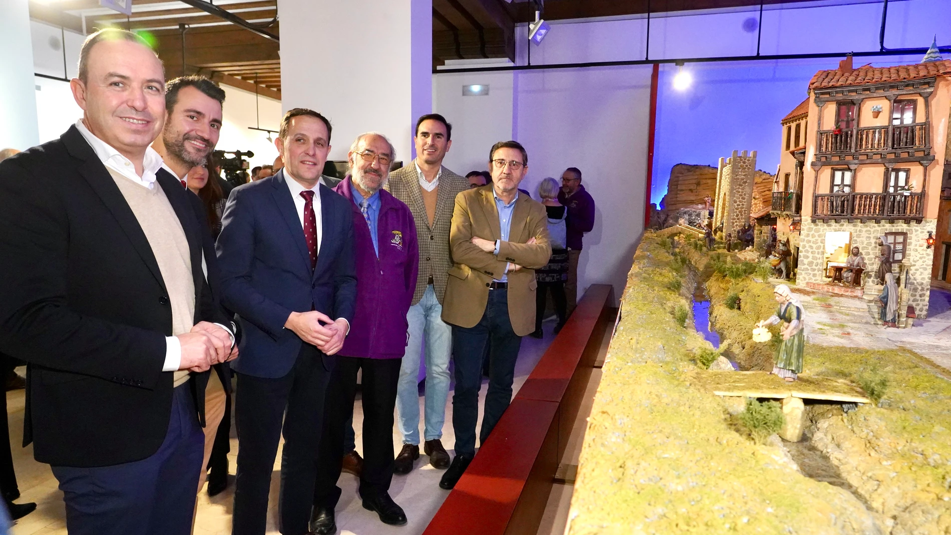 El presidente de la Diputación de Valladolid, Conrado Íscar, inaugura el Belén Monumental