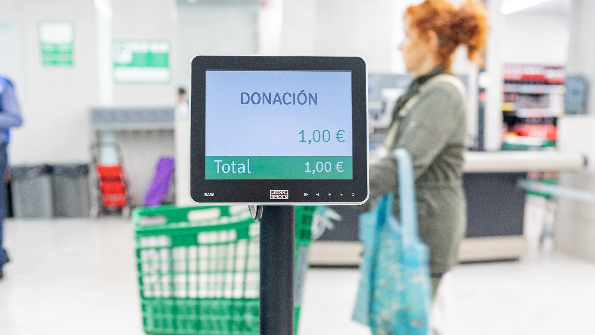 Los clientes de Mercadona en la Región donan más de 22.500 euros en la Gran Recogida de los Bancos de Alimentos