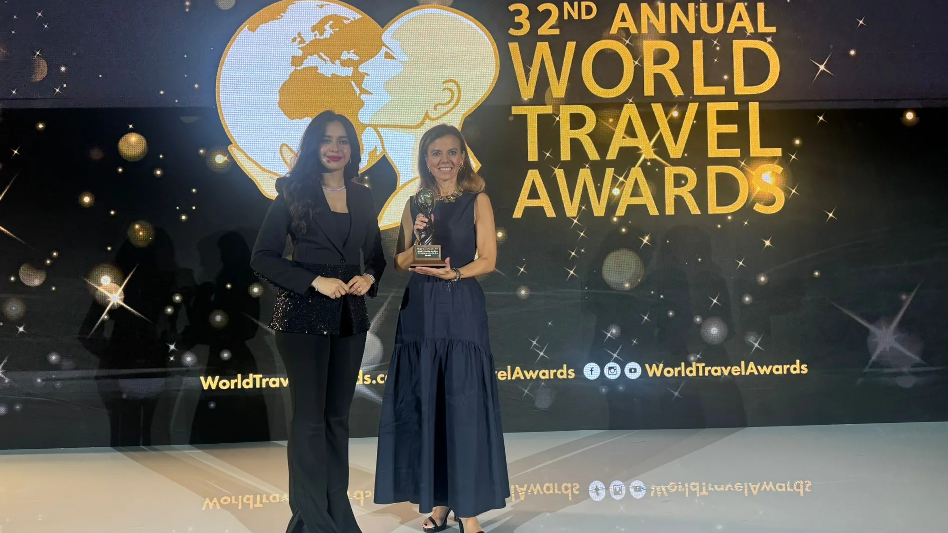 Almudena Maíllo, ayer, en Baréin, recogió el galardón