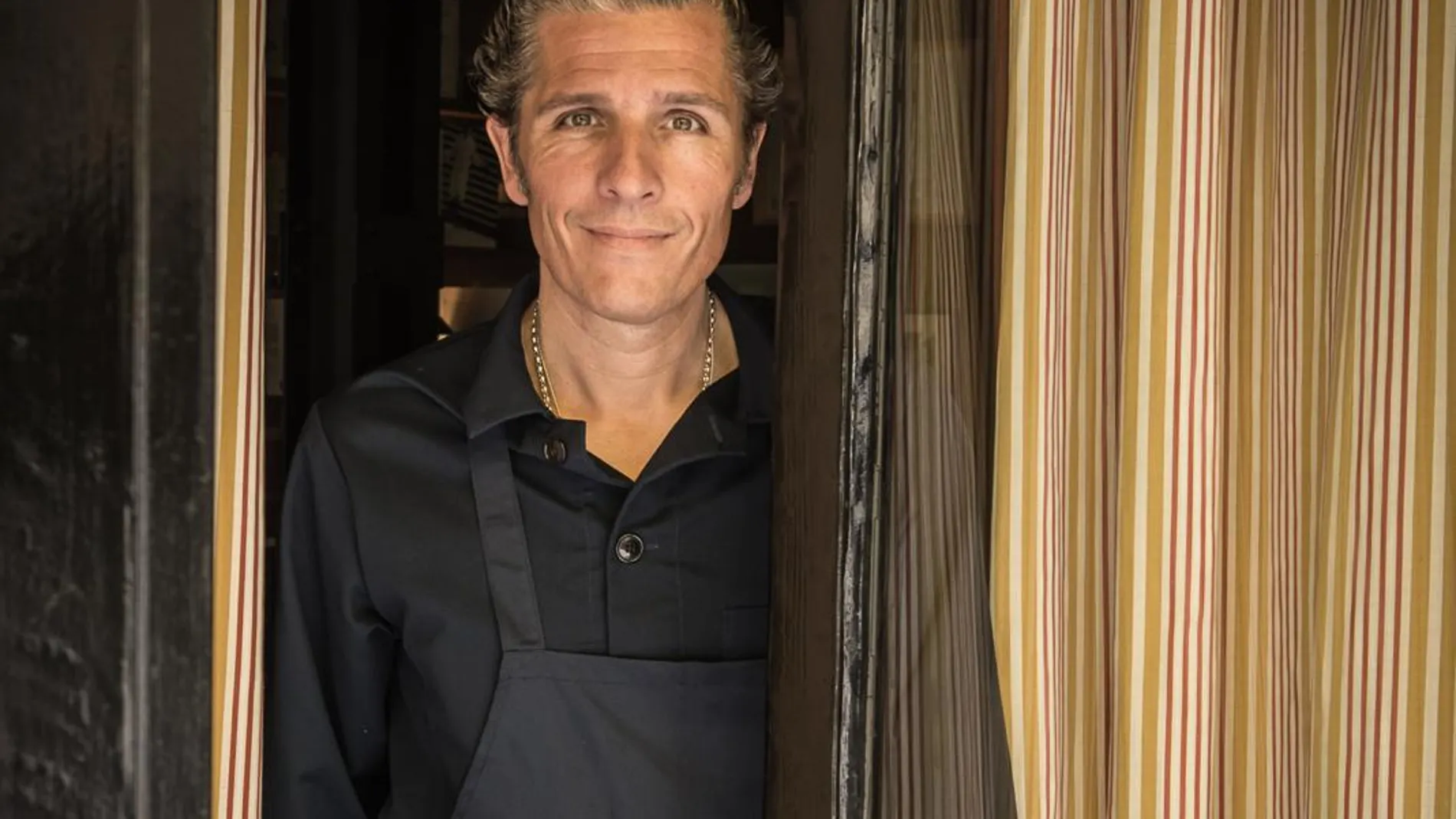 Enrique Valentí es el cocinero y dueño de la casa