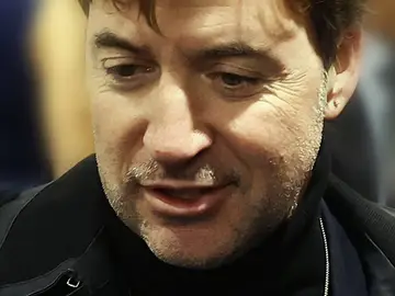 El cineasta Albert Serra no quiso perderse la velada junto a Pablo Aguado El cineasta Albert Serra no quiso perderse la velada junto a Pablo Aguado