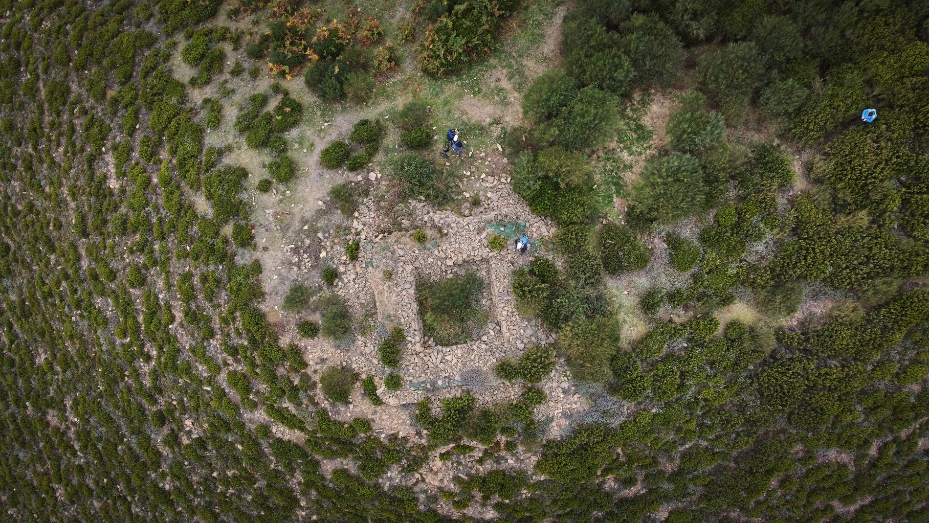 Los restos que quedan de la torre que había al extremo de Homón de Faro