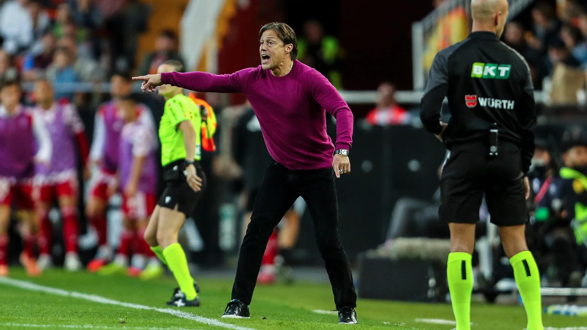 Matias Almeyda, head coach of Sevilla FC, gestures during the Spanish league, La Liga EA Sports, football match played between Valencia CF and Sevilla FC at Mestalla stadium on December 7, 2025, in Valencia, Spain.AFP7 07/12/2025 ONLY FOR USE IN SPAIN
